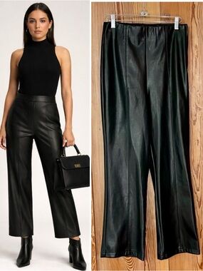 Lulus Black Vegan Leather Front
Seam Wide Leg Pants Side Zip
Sz Medium💛🍄